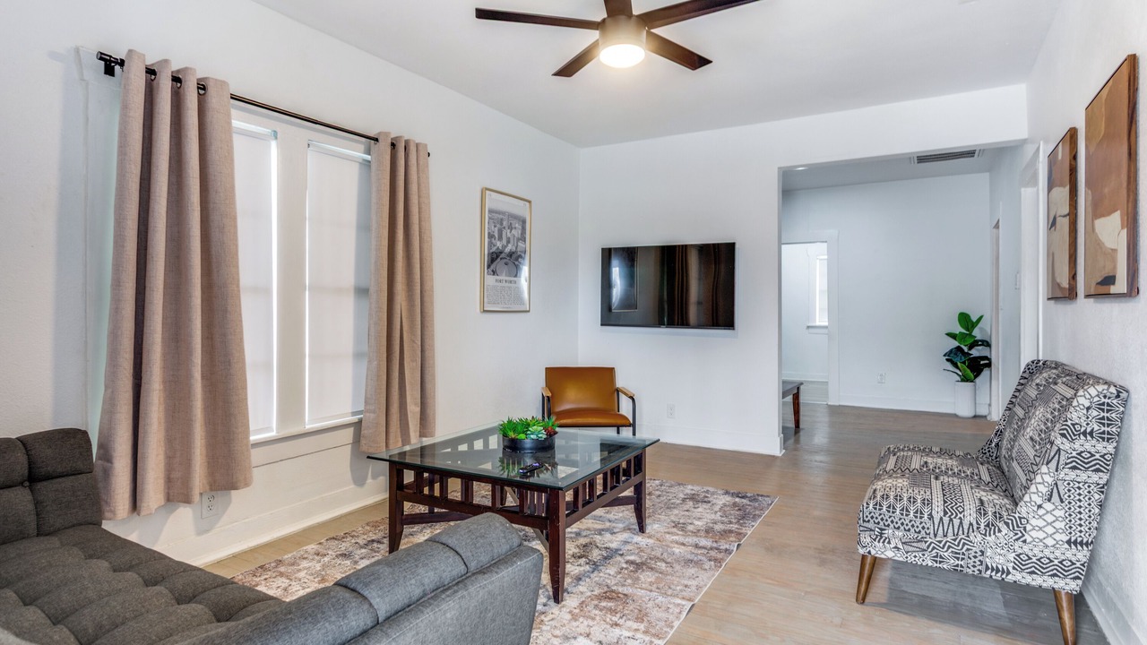 Photo of Livingroom in Fort Worth Cultural District