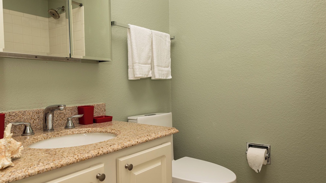 Photo of Bathroom in Englewood