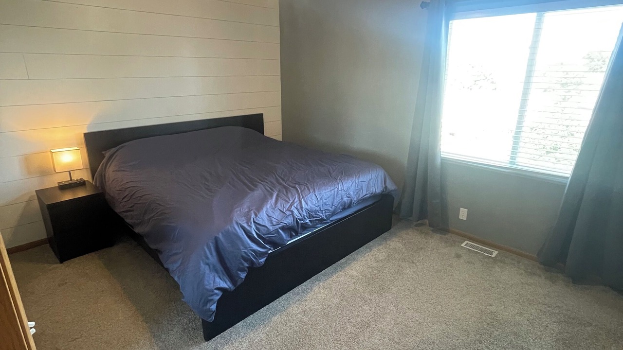 Photo of Bedroom in Millard