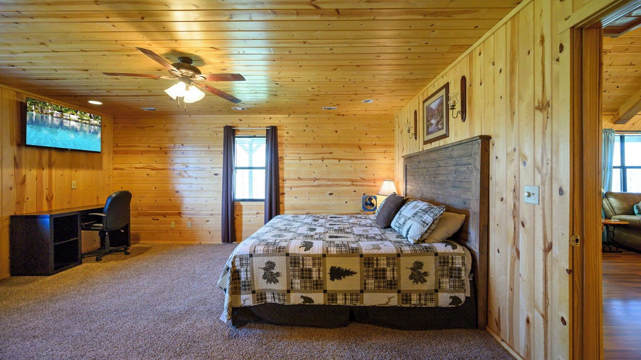 Photo of Bedroom in Smithville