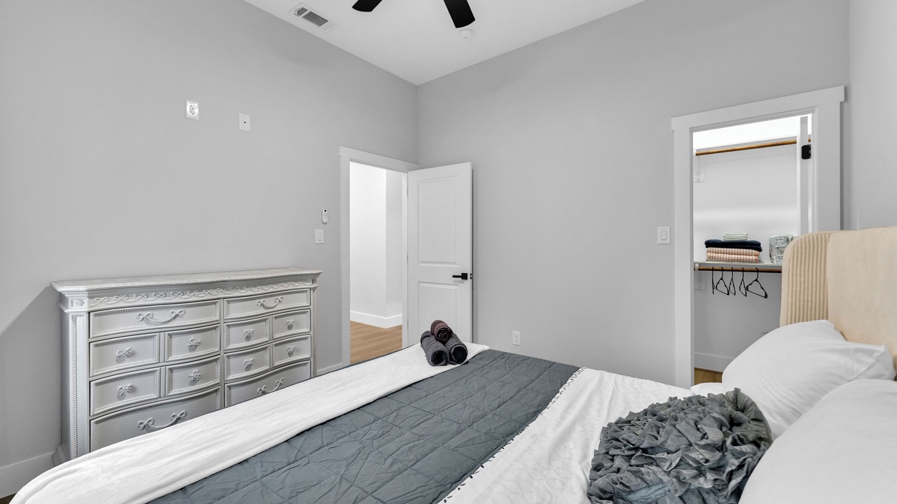 Photo of Bedroom in Grand Prairie