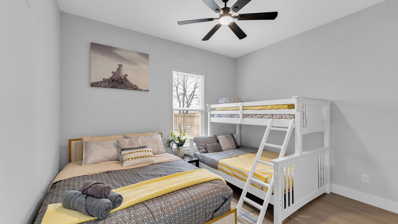 Photo of Bedroom in Grand Prairie