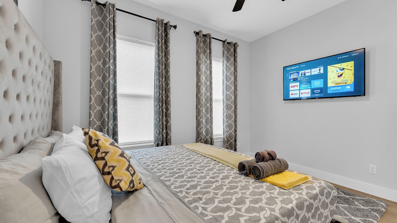 Photo of Bedroom in Grand Prairie