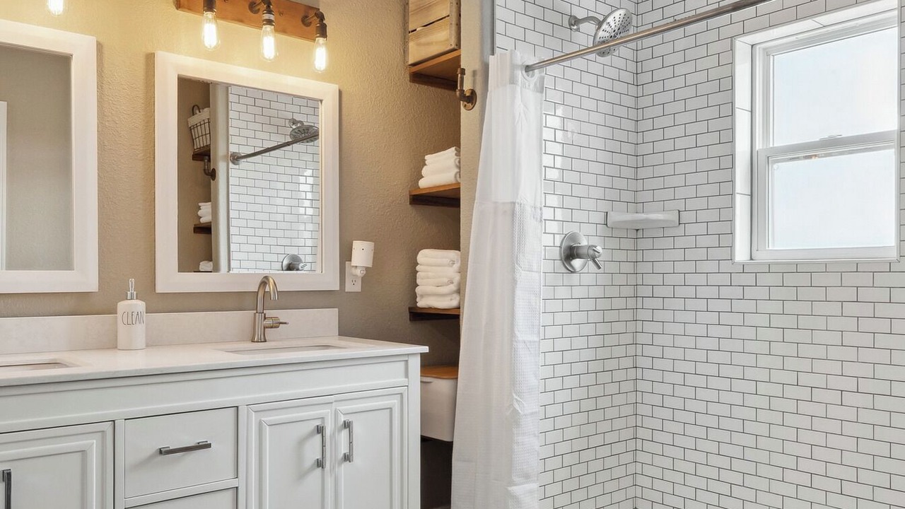 Photo of Bathroom in Gillette
