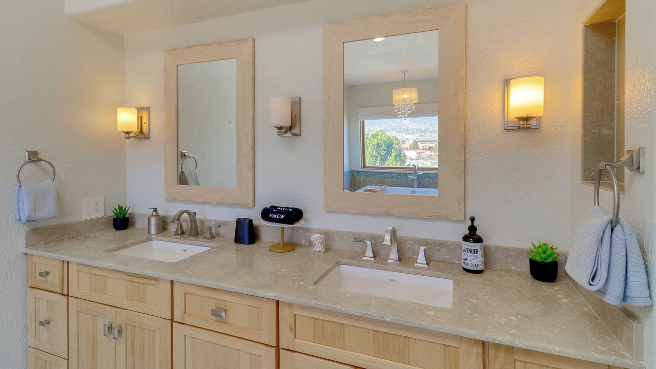 Photo of Bathroom in North Albuquerque Acres