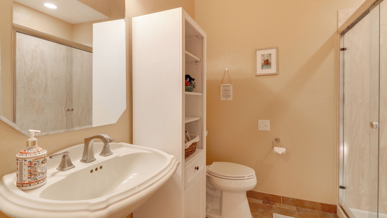 Photo of Bathroom in North Albuquerque Acres