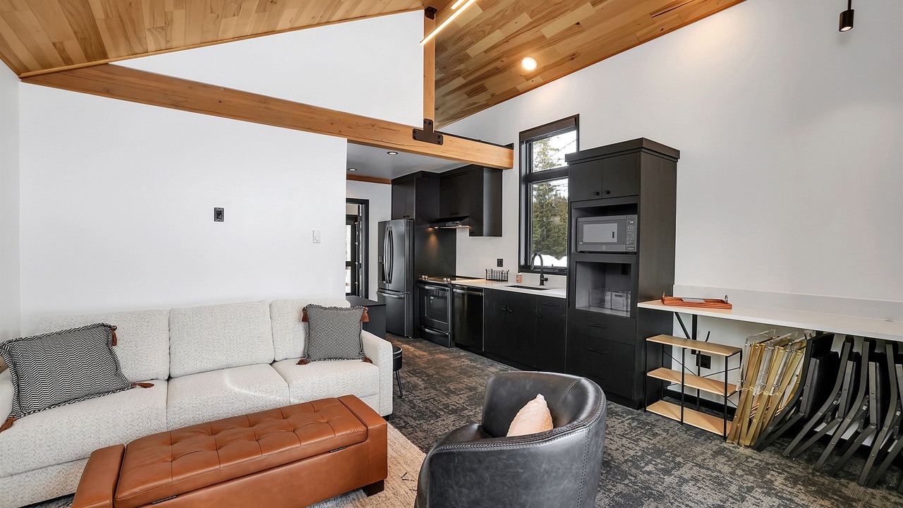 Photo of Livingroom in New Meadows