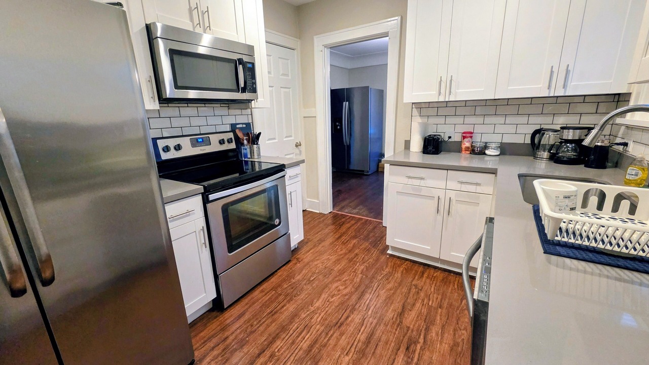 Photo of Kitchen in Haller Lake