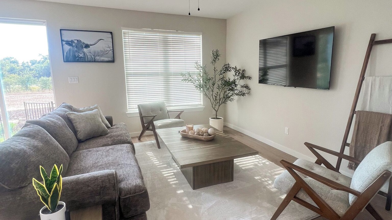 Photo of Livingroom in Stephenville