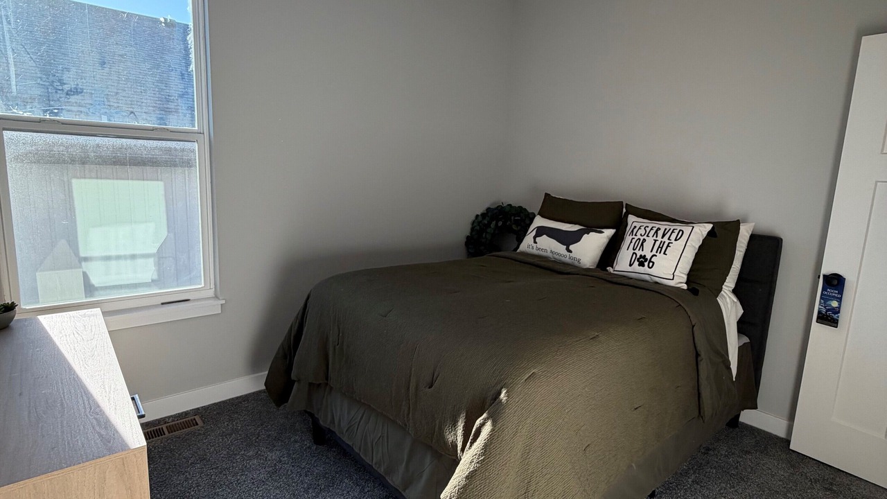 Photo of Bedroom in Waldron