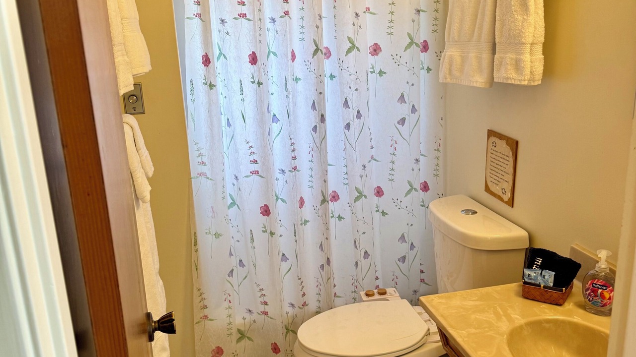 Photo of Bathroom in Freeland