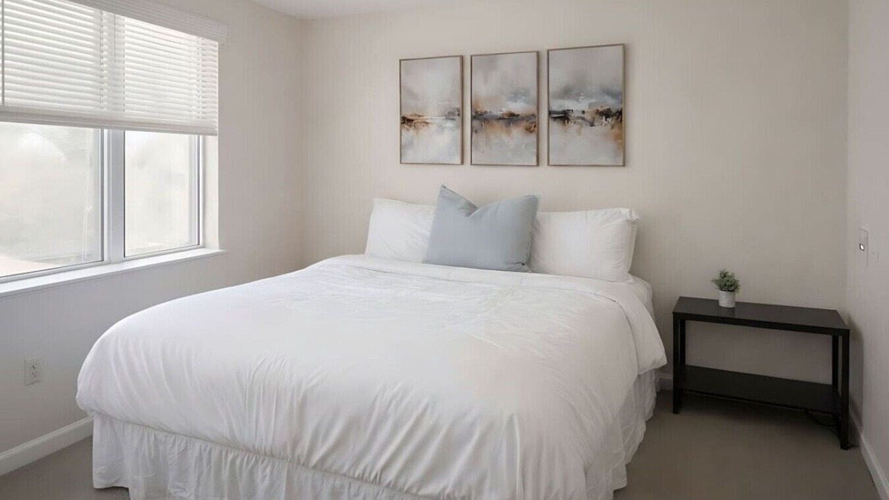 Photo of Bedroom in Central Arlington