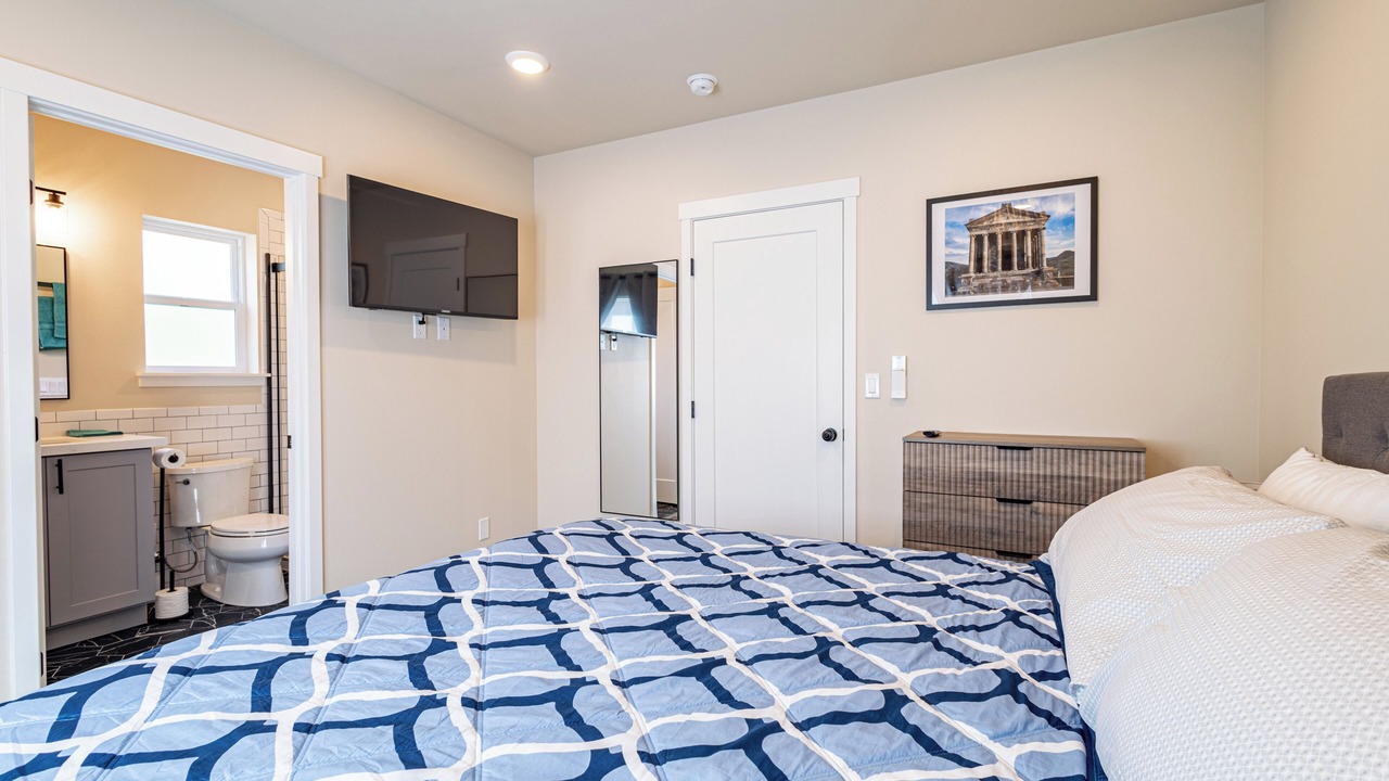 Photo of Bedroom in Normandy Park