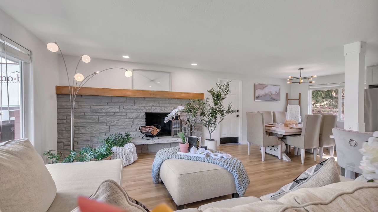 Photo of Livingroom in Waller