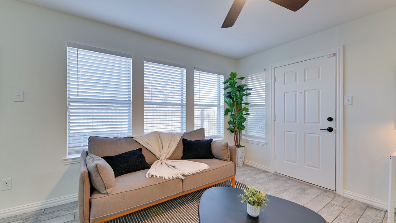 Photo of Livingroom in McKinney