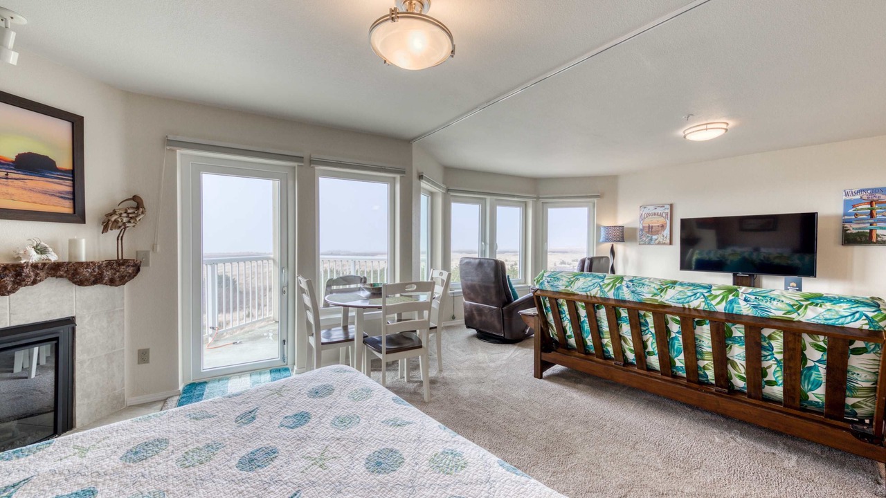 Photo of Bedroom in Long Beach