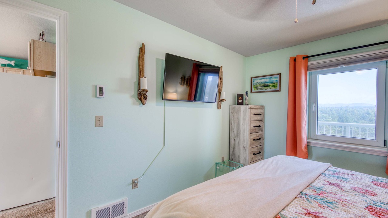 Photo of Bedroom in Long Beach