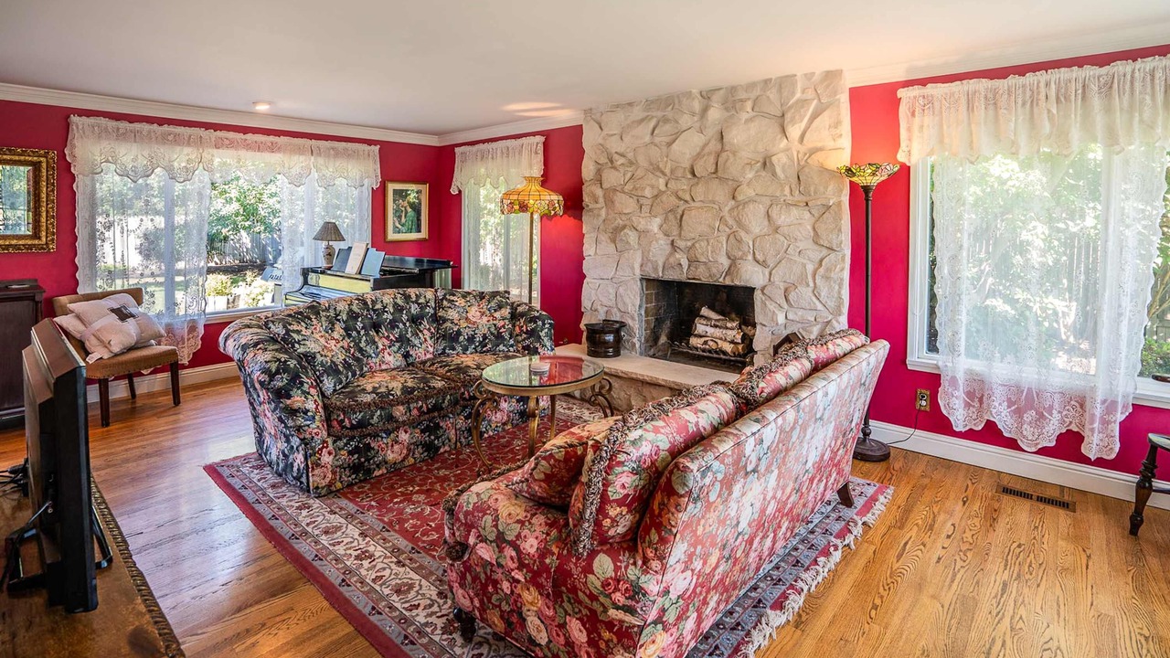 Photo of Livingroom in College Place