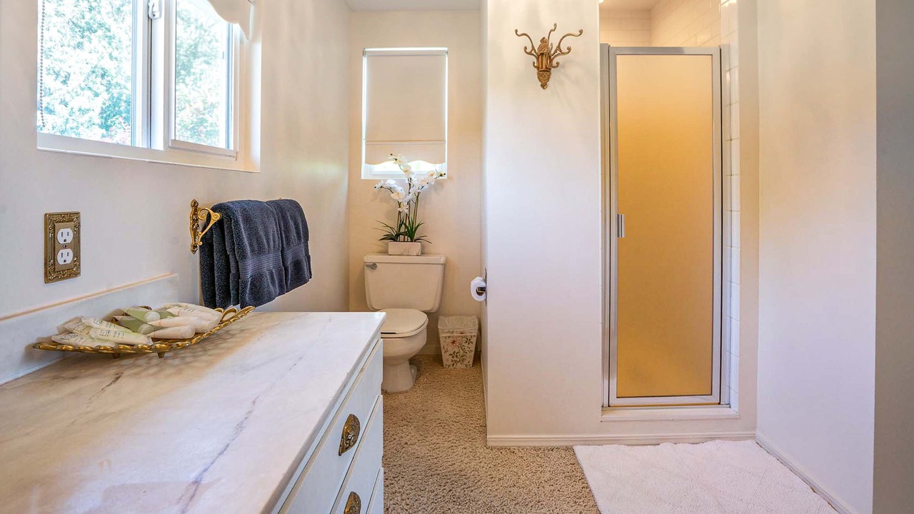 Photo of Bathroom in College Place