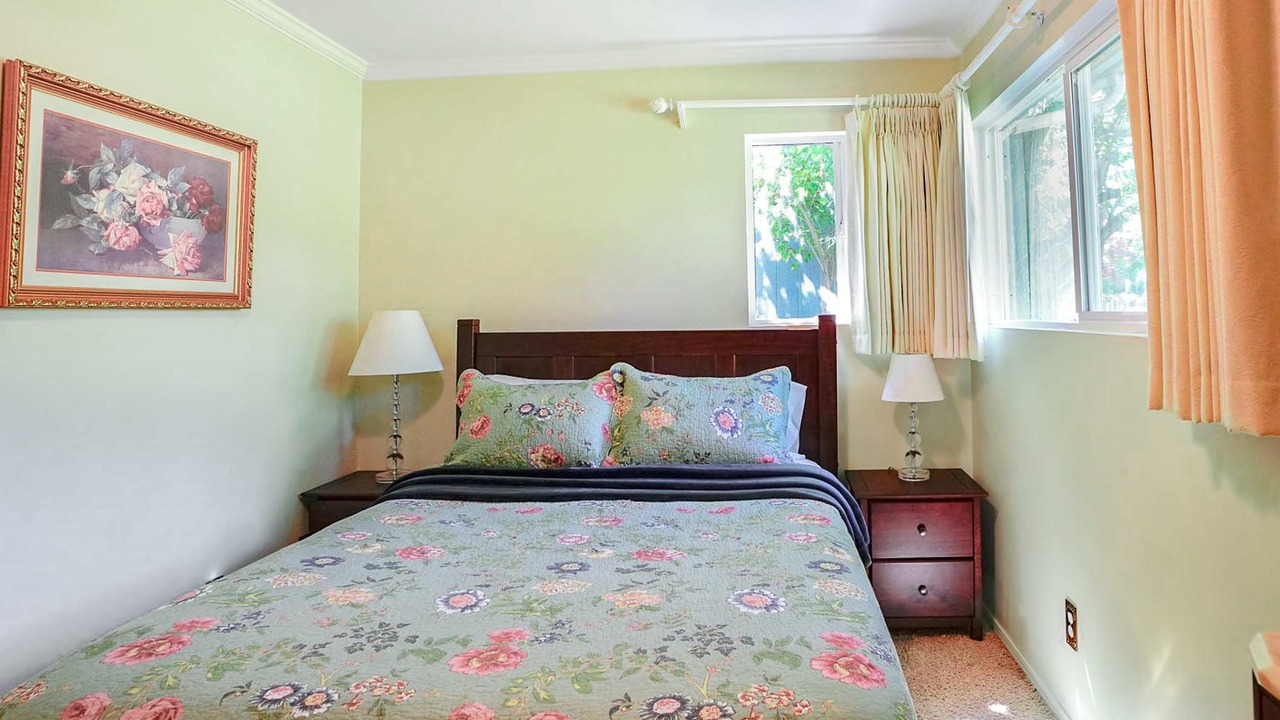 Photo of Bedroom in College Place