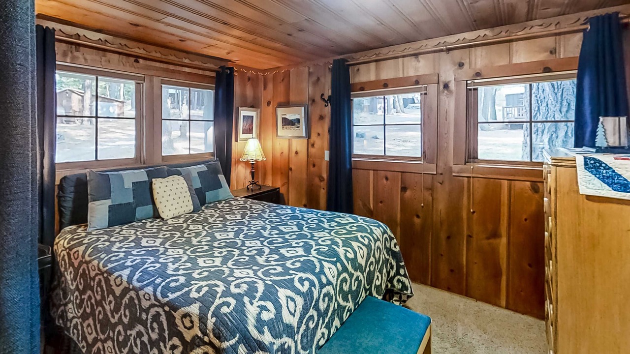 Photo of Bedroom in Joseph