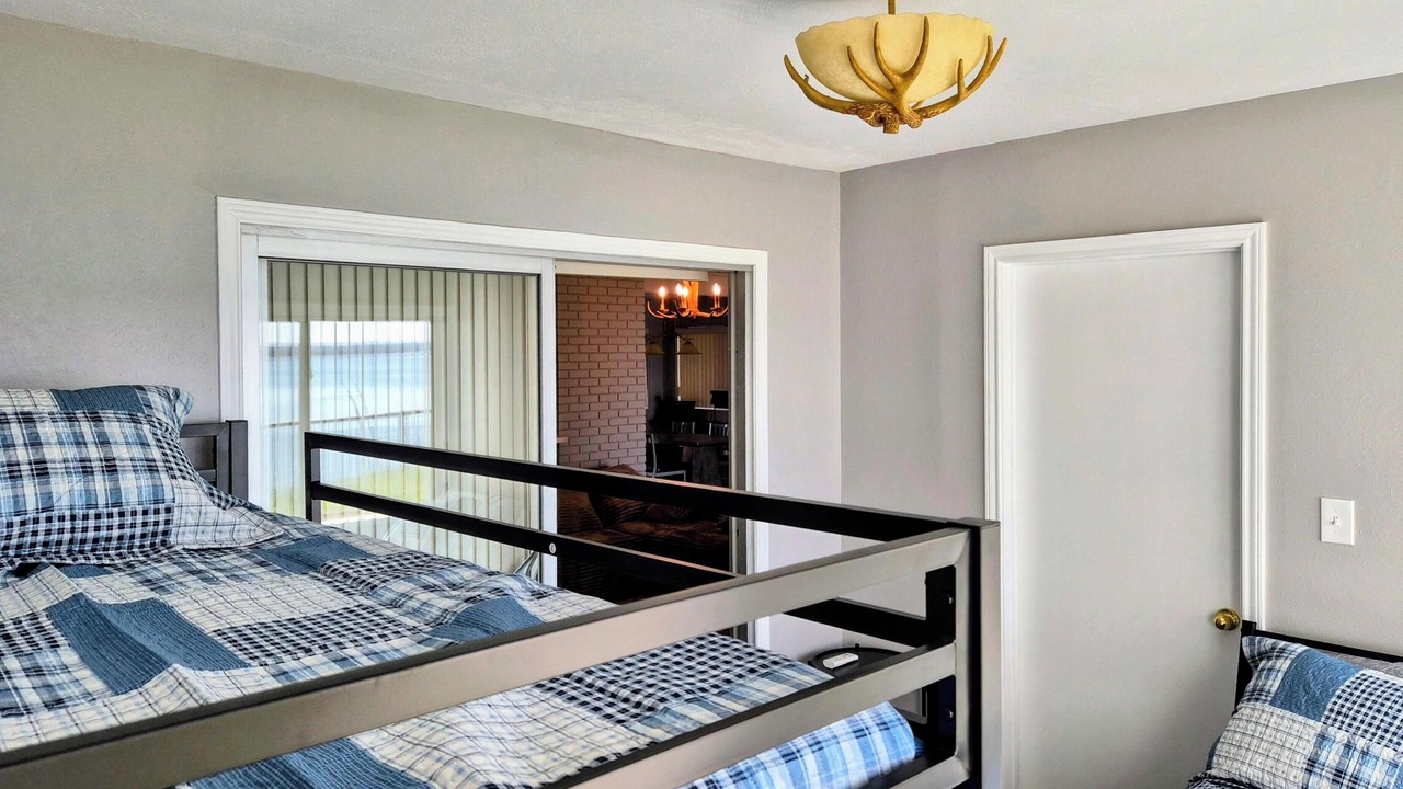 Photo of Bedroom in Whitney