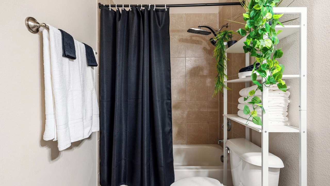 Photo of Bathroom in Grand Prairie