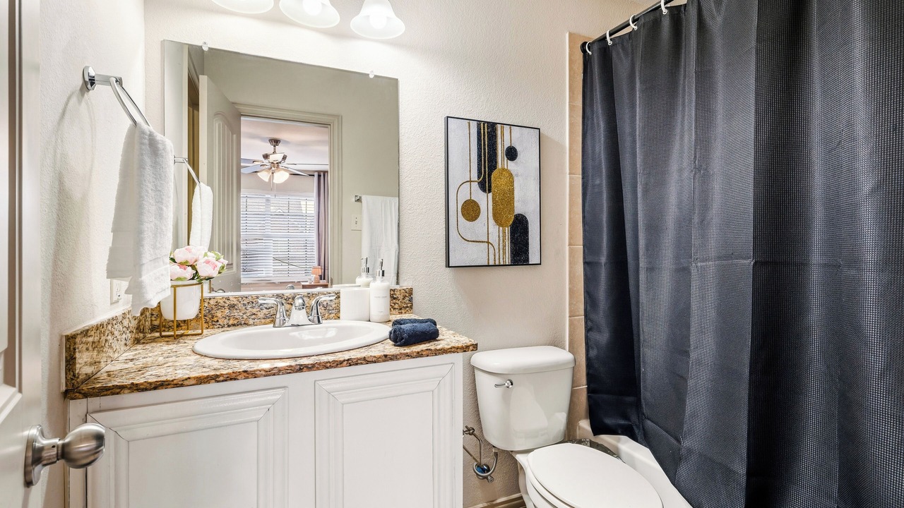 Photo of Bathroom in Grand Prairie