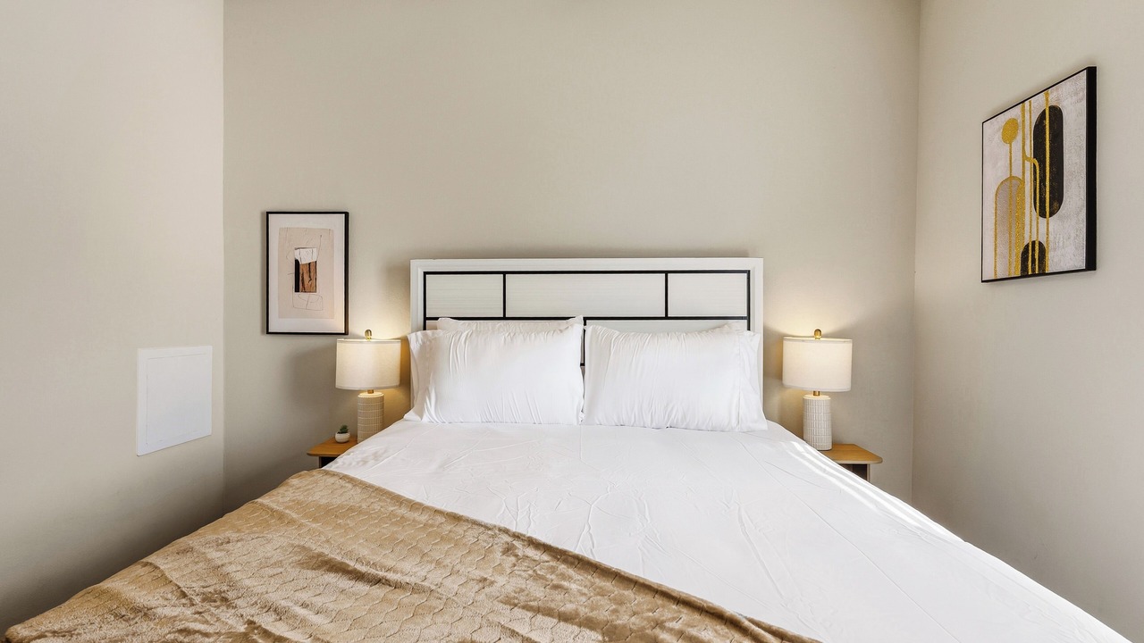 Photo of Bedroom in Grand Prairie