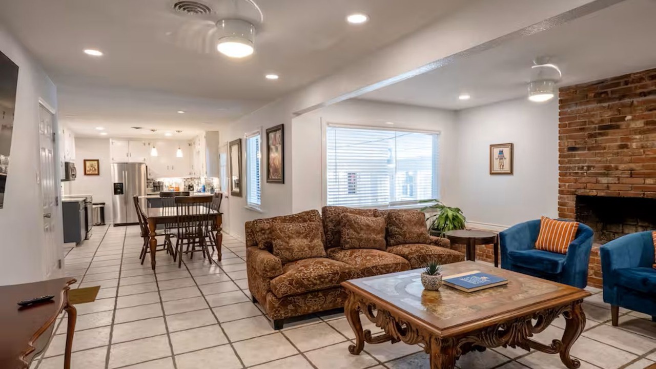 Photo of Livingroom in Richland Hills