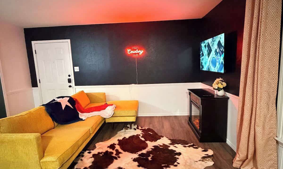 Photo of Livingroom in Waxahachie