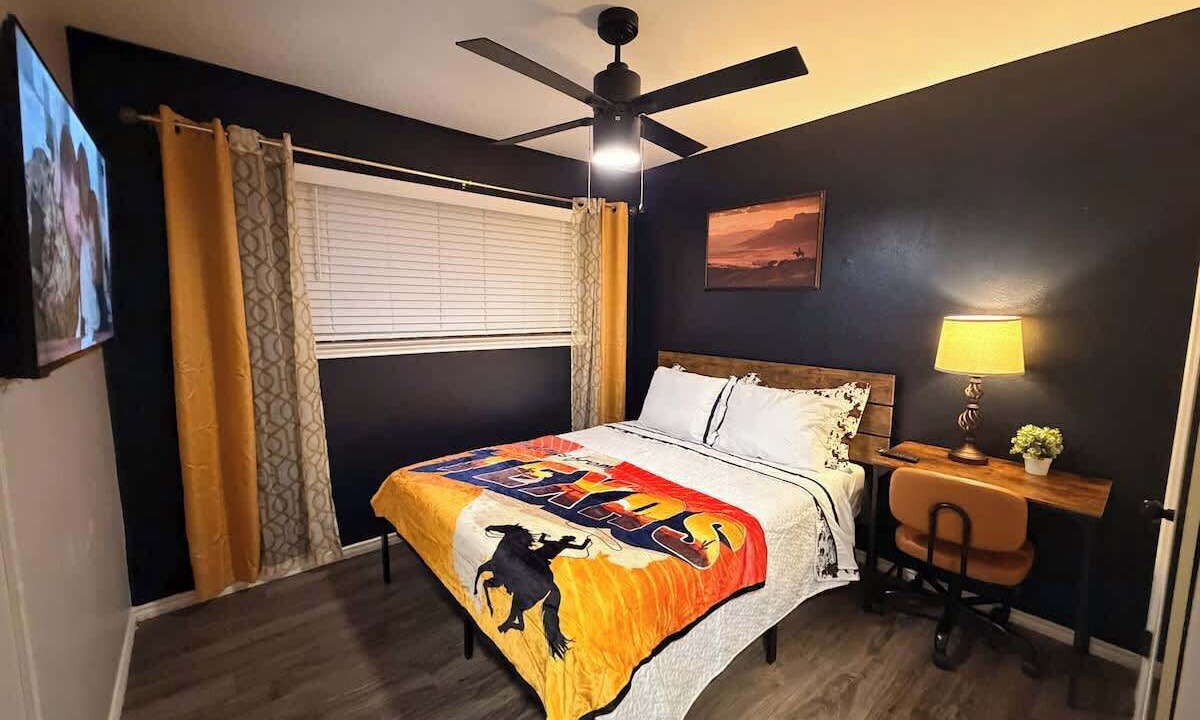 Photo of Bedroom in Waxahachie