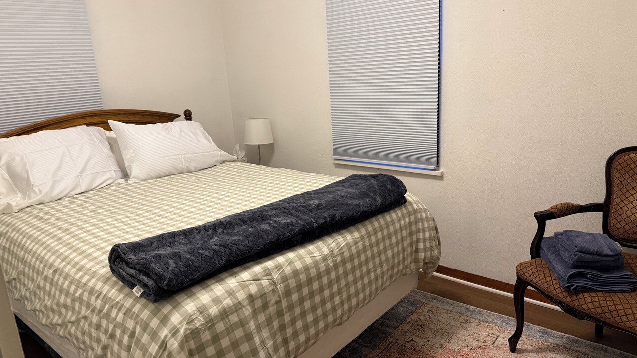 Photo of Bedroom in Caldwell