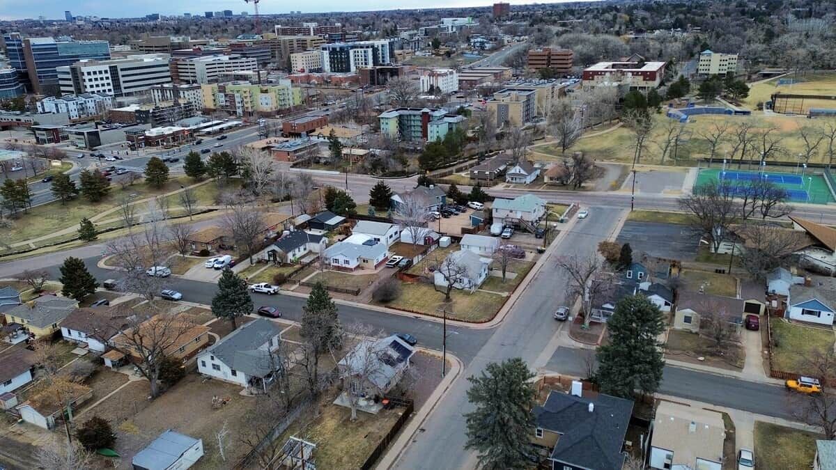 Photo of Outdoor in Englewood