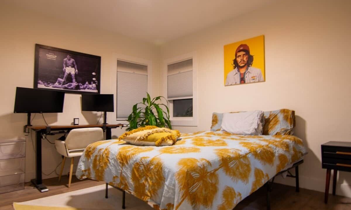 Photo of Bedroom in Englewood