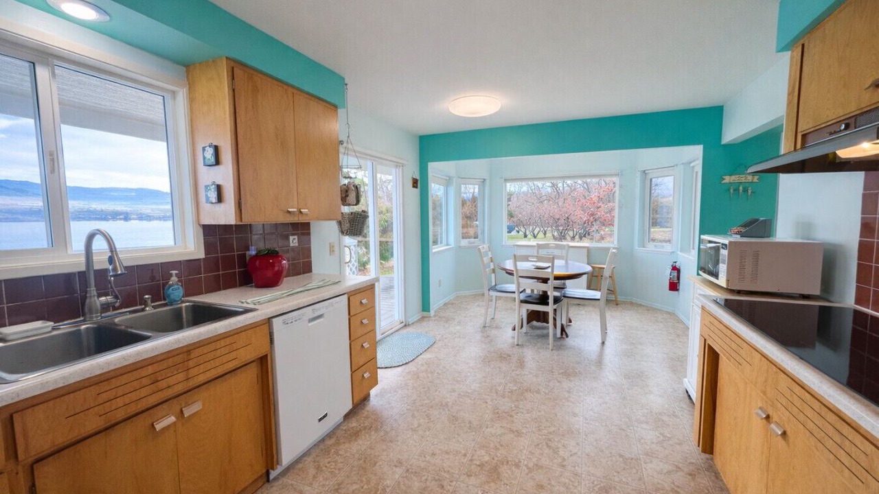 Photo of Kitchen in Oroville