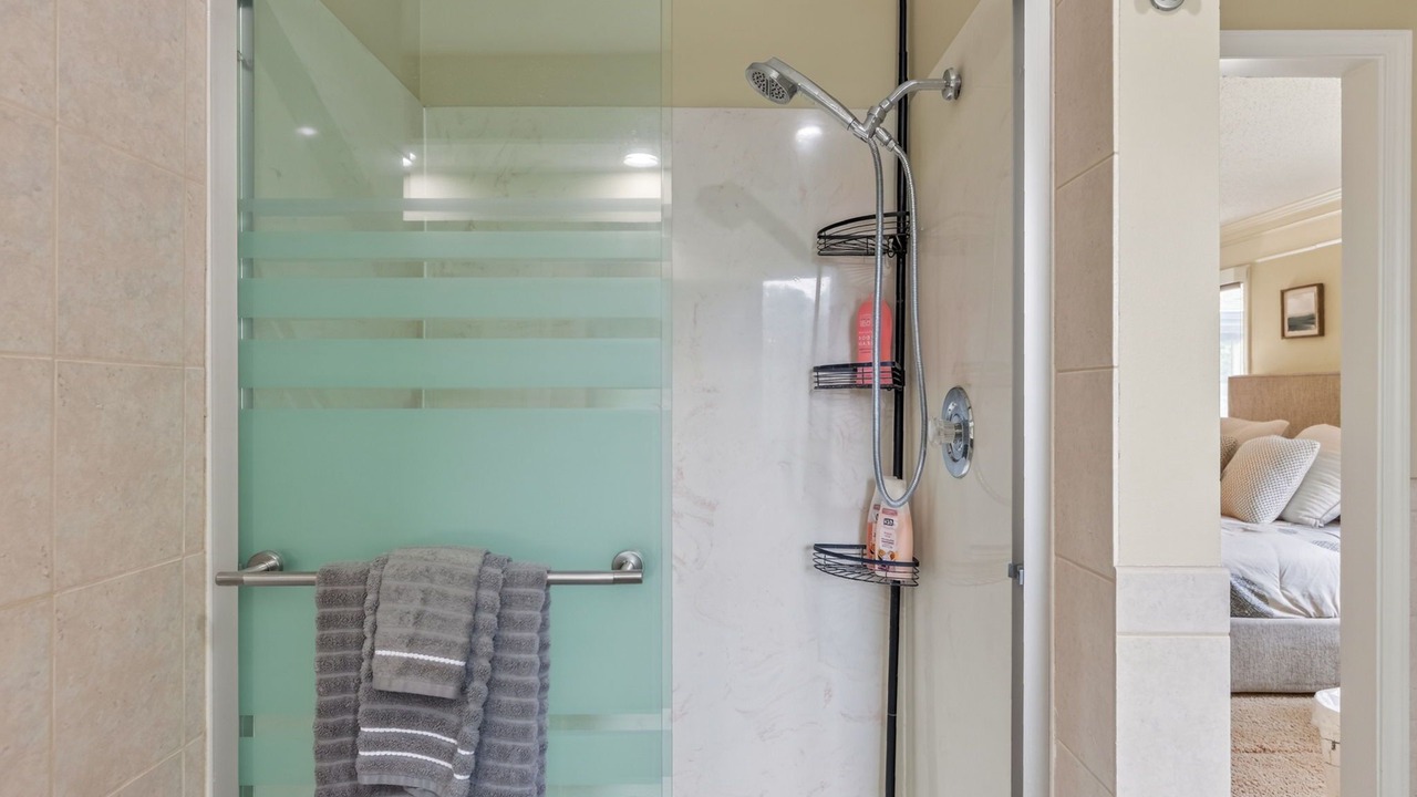 Photo of Bathroom in Shawnee