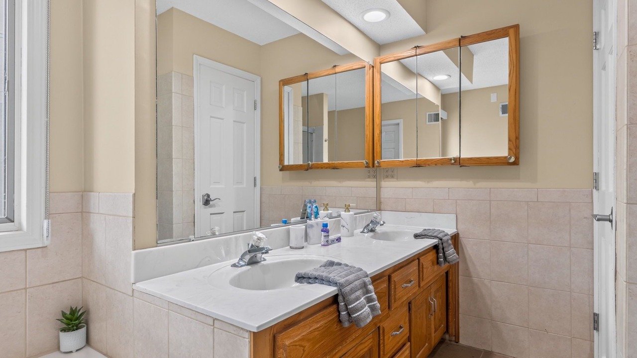 Photo of Bathroom in Shawnee