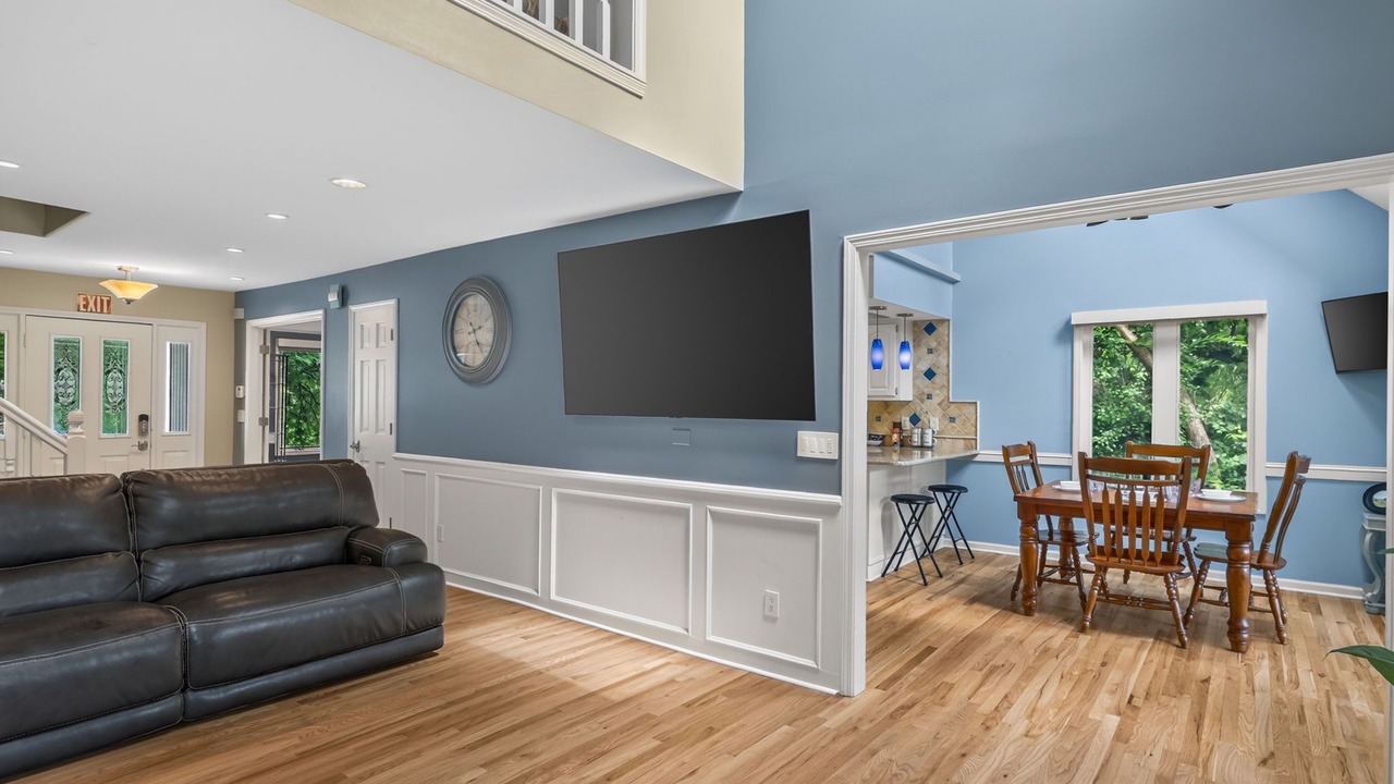 Photo of Livingroom in Shawnee