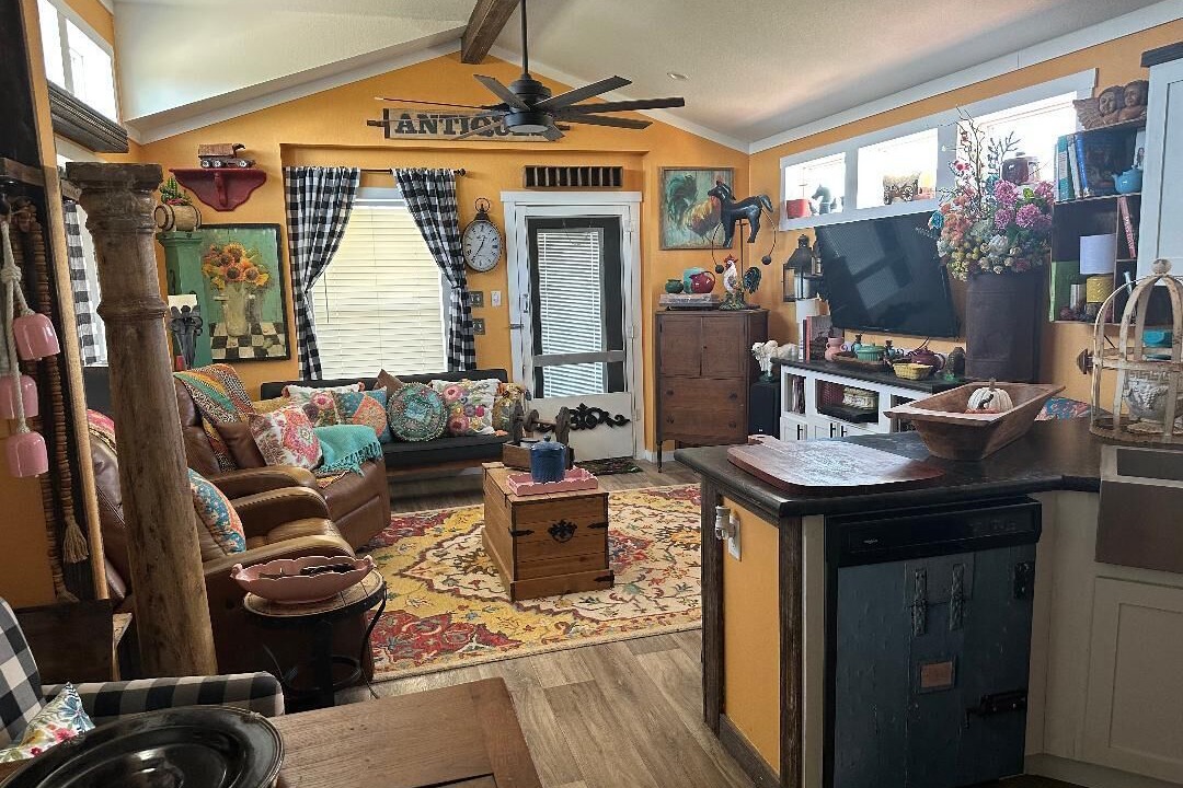 Photo of Livingroom in Glencoe