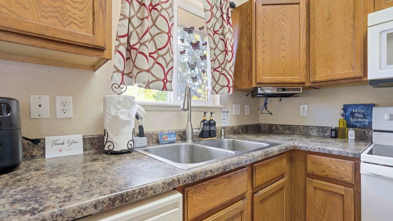 Photo of Kitchen in Security-Widefield