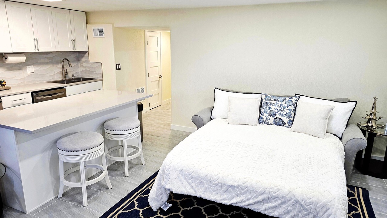 Photo of Bedroom in Dupont