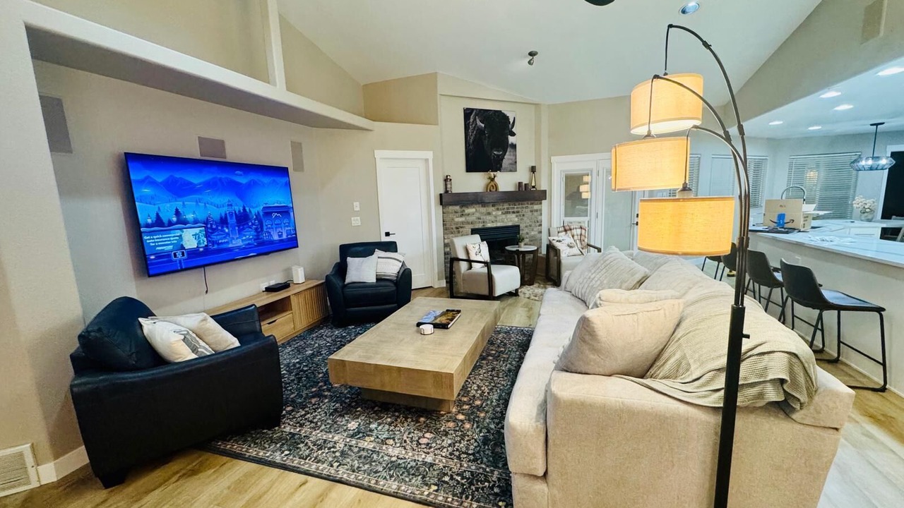 Photo of Livingroom in Greeley