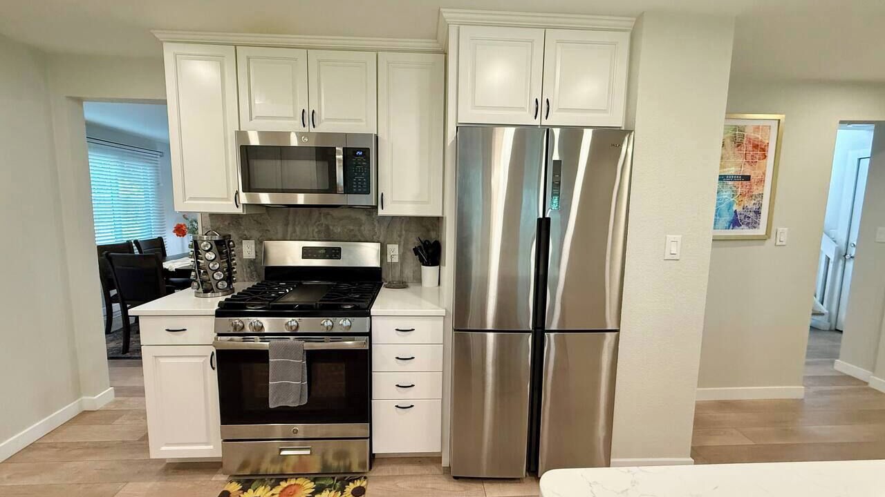 Photo of Kitchen in Dam East - West