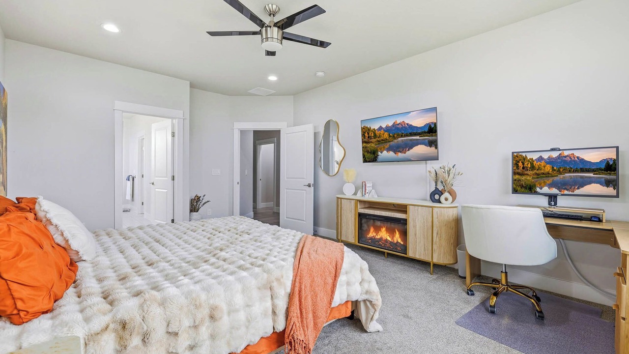 Photo of Bedroom in South Richland