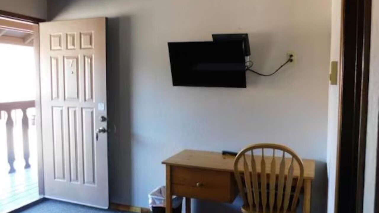 Photo of Bedroom in Packwood