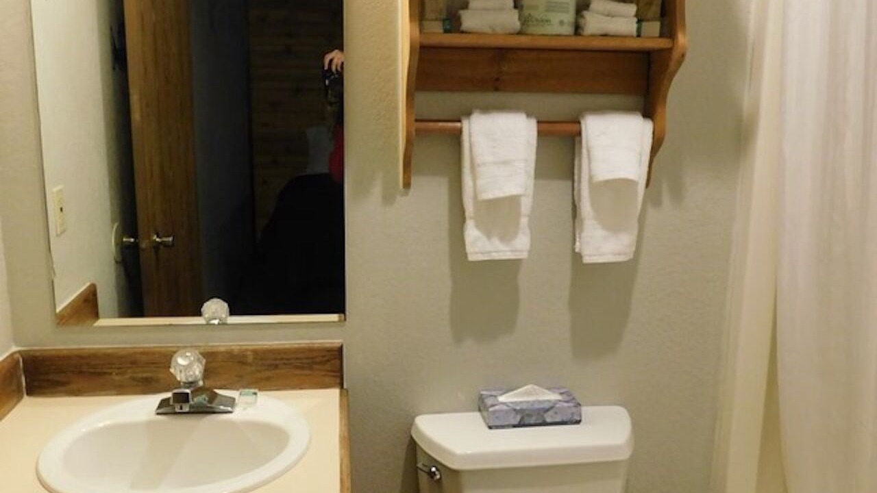 Photo of Bathroom in Packwood