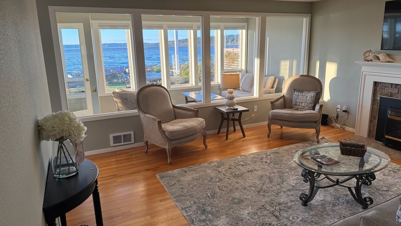 Photo of Livingroom in Camano Island