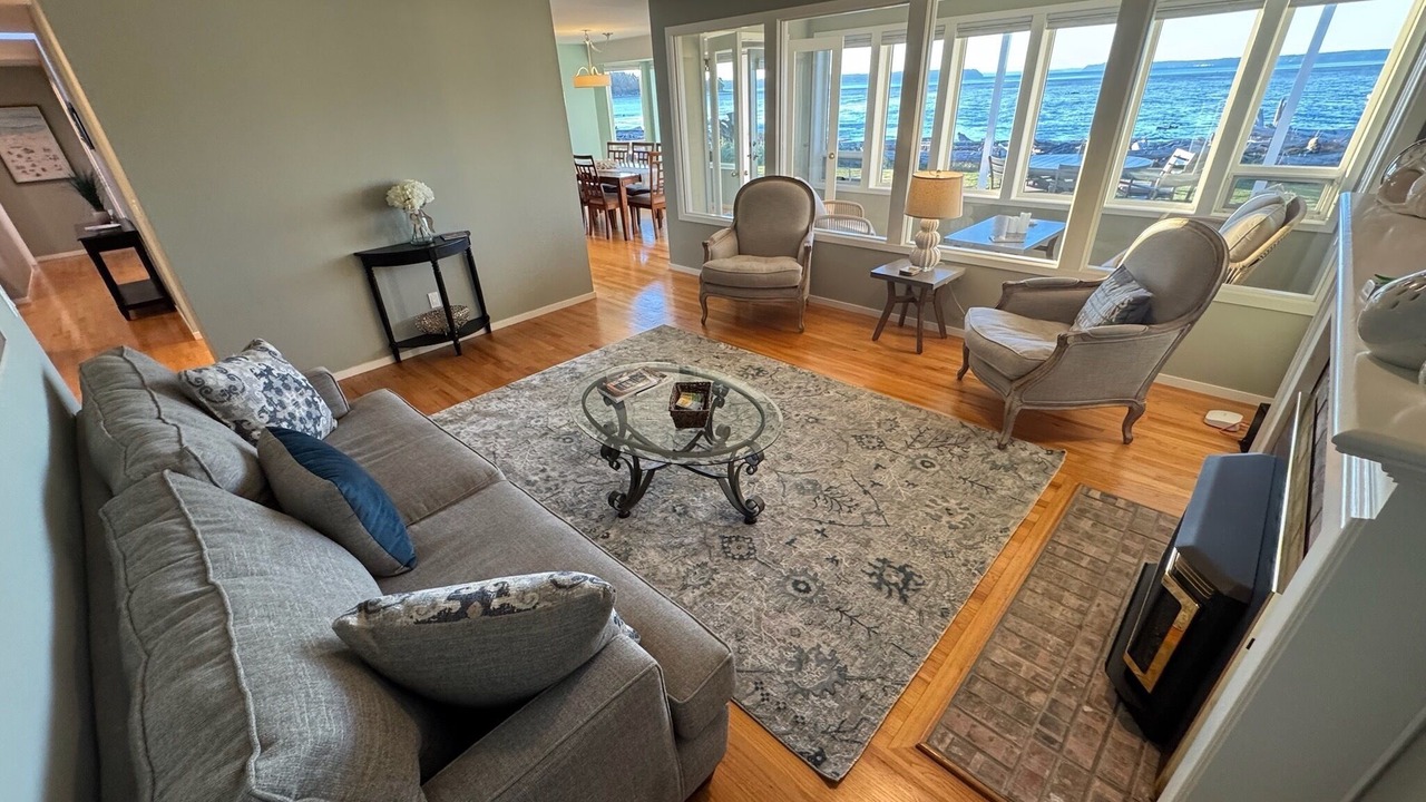 Photo of Livingroom in Camano Island