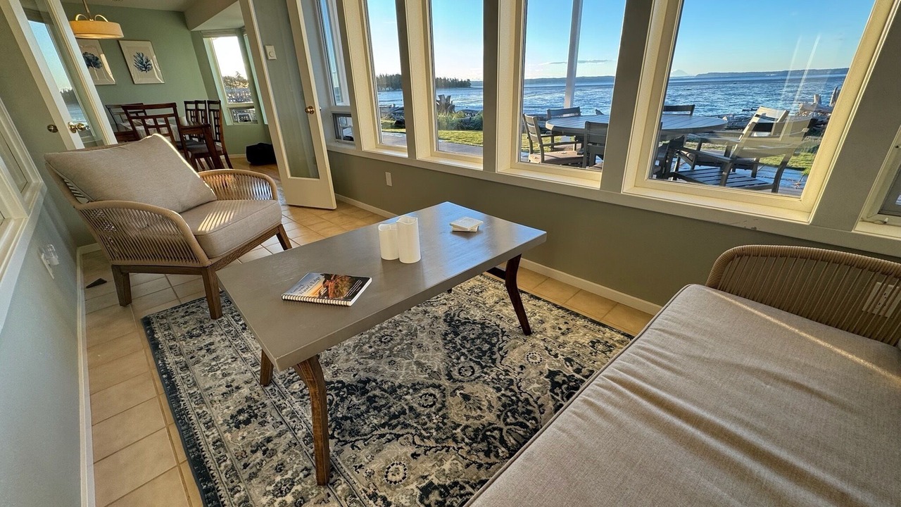 Photo of Livingroom in Camano Island